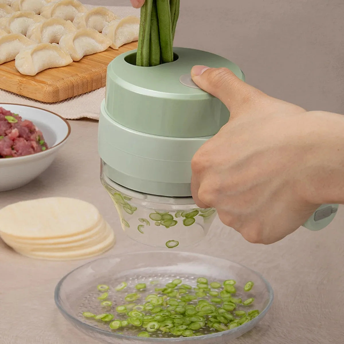 4 In 1  Electric Vegetable Cutter